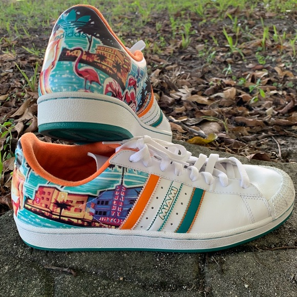 adidas superstar half shell